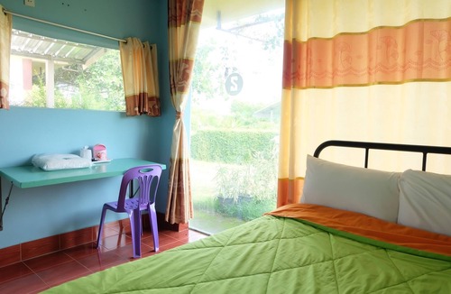 Sakon Nakhon Hotel | Khuan Pron Holiday Home
