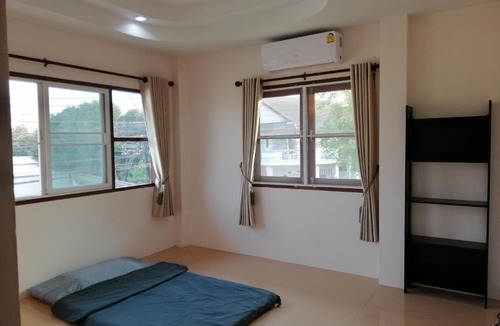 Ban Pong House | Kim​ banpong