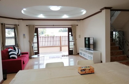 Ban Pong Apartment | Kim​ Banpong