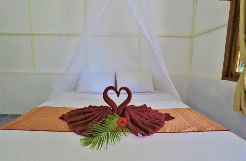Nuea Khlong Cabin | Koh Jum Coral Bay Resort