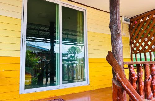 Ko Libong House | KohLibong Beach House Homestay