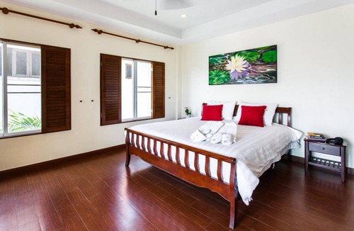 Kata House | KTV- Sea view pool villa in Kata for 10 people, Big Buddha views
