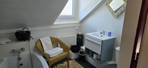 Cormeilles Bed & Breakfast | La Cour Du Puits Chambre Rooibos