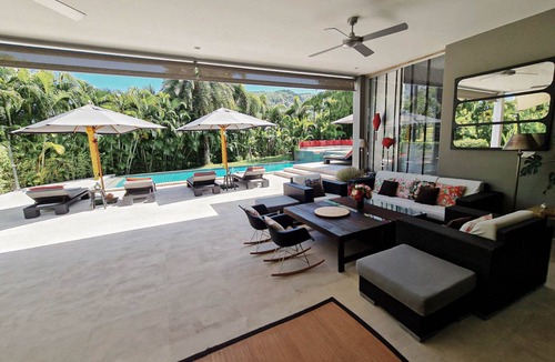 Hin Lek Fai Villa | La Villa, Baan Ing Phu, Black Mountain