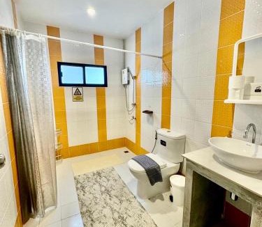 Chang Moi House | LD1.House Private Room,Thapae Gate, Chiang Mai Old city