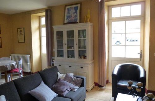 Persac House | Les saules