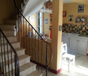 Persac House | Les saules