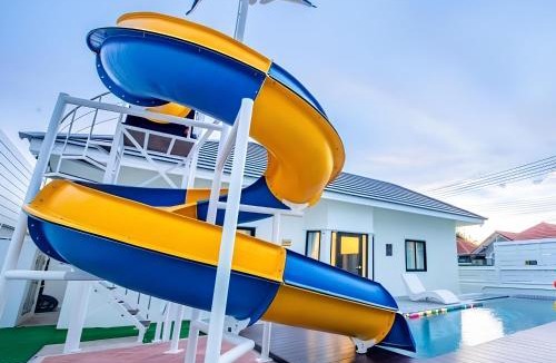 Bang Sare Villa | Level Flow pool villa Pattaya