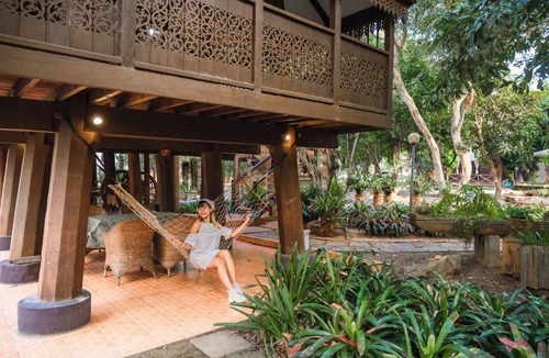 San Sai House | "Live like a Local" Wooden House