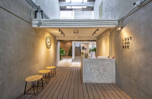 Bang Khun Phrom Hostel | Lost Inn BKK