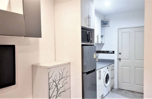 Sattahip Condo | Lovely beaches at Bangsaray & great resturants quiet location