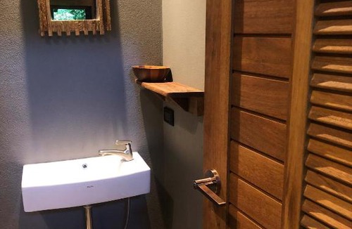 Nuea Khlong House | Luboa Hut - Tiny House