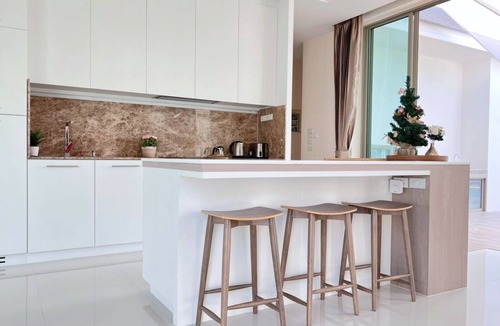 Nong Kae Villa | Luxurious 4-Bedroom Pool Villa with Best Mountain Views