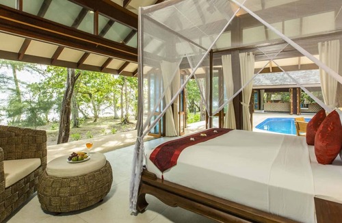 Nuea Khlong Villa | Luxury 2 Bedroom Pool Villa Suite Baan Suay Ngam !!