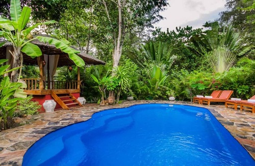 Nuea Khlong House | Luxury 3 Bedroom Pool Villa Baan Chang !!