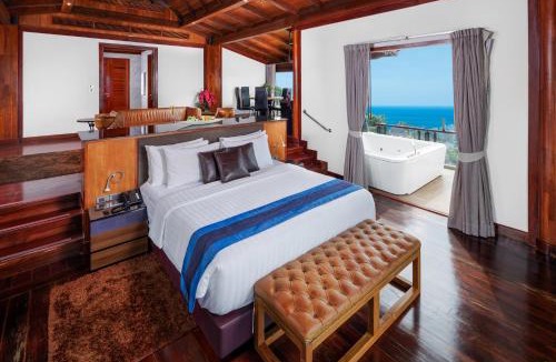 Cherngtalay Villa | Luxury 4 pool Seaview 6 bedroom Villa on Surin Hill