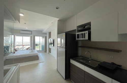 Nong Pa Khrang Apartment | Luxury Condo in the Center With Motorbike Included