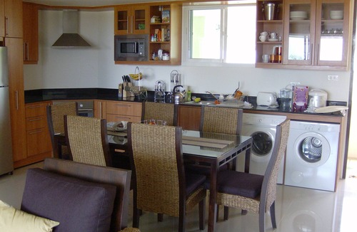 Khao Tao Condo | Luxury Condo with sea views with enormous swimming pool & jacuzzi