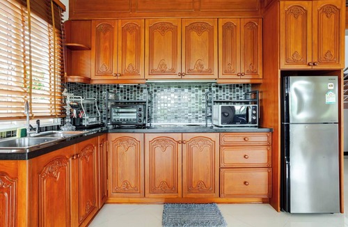 Central Pattaya Villa | Luxury Iconic Royal Boat Pool Villa North Pattaya