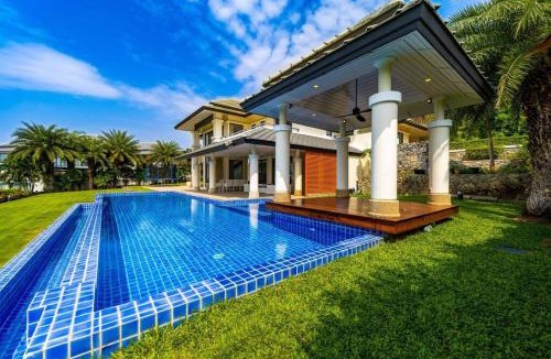 Hin Lek Fai Villa | Luxury Mansion On Golf Course BMG5