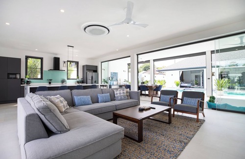 Rawai Villa | Luxury pool villa 4 bedrooms at Rawai beach, Rawai