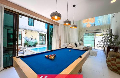 San Pu Loei Villa | Luxury Pool Villa with Jacuzzi & Pool Table