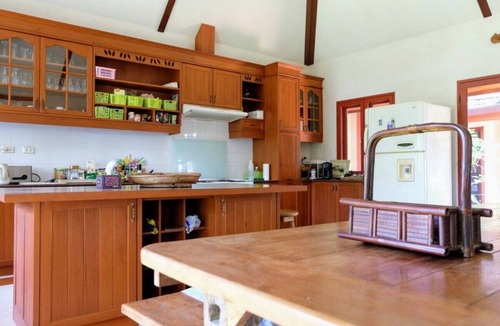 Saraphi Villa | Luxury Private Thai Mediterranean Villa with Garden and Pool, 3200m²