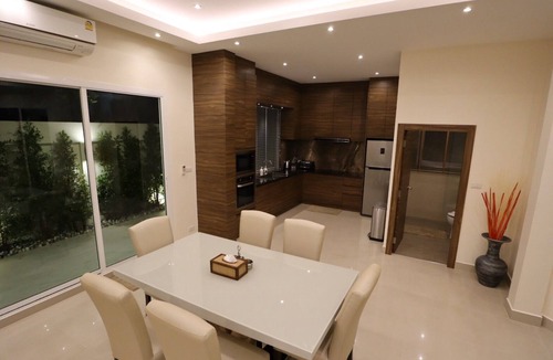 Nong Prue Villa | Luxury villa Villa AD 3BR/6-8 people