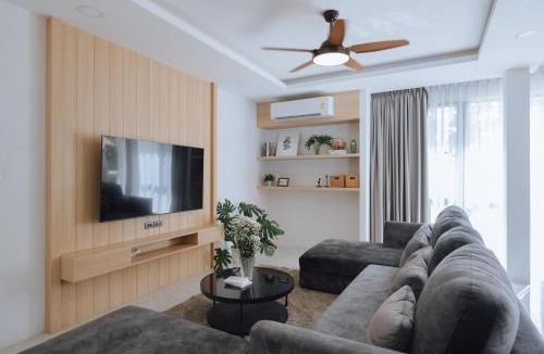 Chiang Mai Villa | Ma-Umi Chiang Mai pool villa 5 BRs - 10 mins to city center and Airport