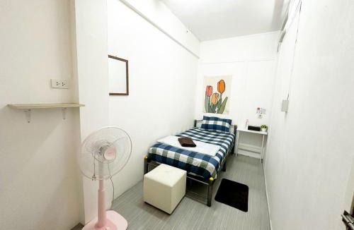 Downtown Krabi Hostel | Madam Guesthouse
