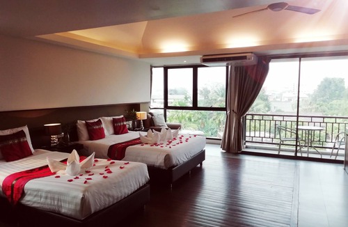Thapae Hotel | Mandala House