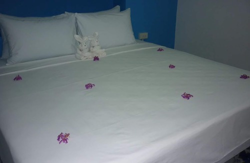 Sam Roi Yot House | Maneemudjalin Resorts Farm Stay