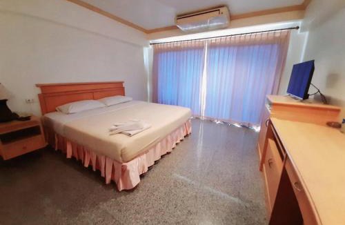 Surin Hotel | Maneerote Hotel