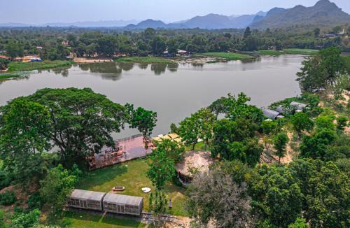 Kanchanaburi Resort | Manta Resort