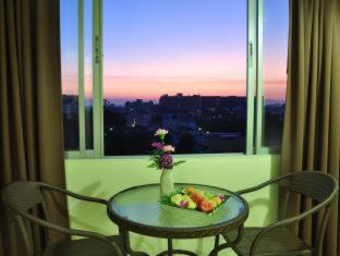 Nimman Hotel | Mayflower Grande Chiang Mai