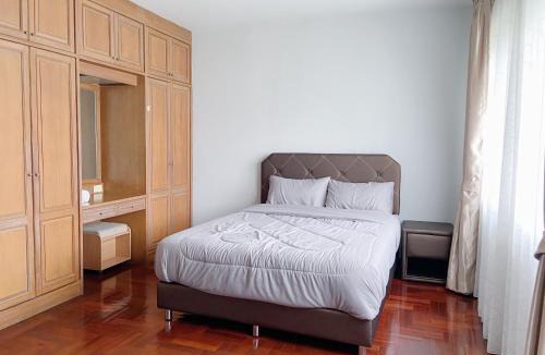 Phra Khanong Hostel | Meriton101