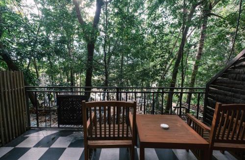 Thong Sala Hostel | MESTO Koh Phangan - Creative Stay & Community Hub