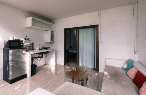 Thong Sala Hostel | MESTO Koh Phangan - Creative Stay & Community Hub