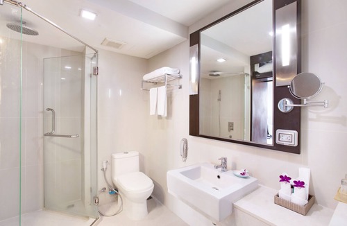 Bang Kra So Hotel | Mida Hotel Ngamwongwan