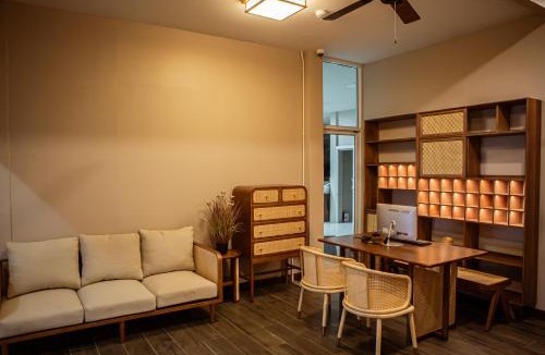 Chumphon Hostel | Miki House