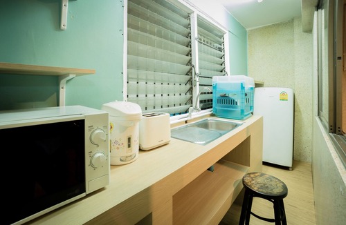 Talat Yot Hostel | Mind day Hostel Khaosan