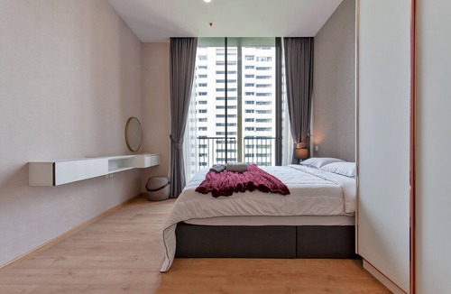 Nana Condo | Modern 2 bedroom apartment in luxury condo in Asok neighbourhood