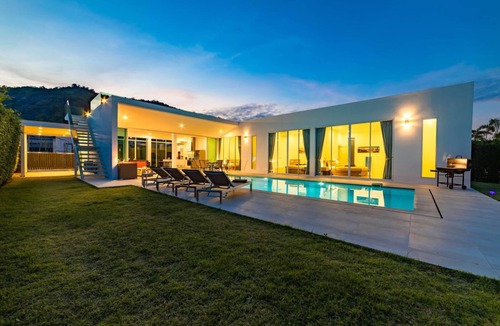 Khao Tao Villa | Modern 4 Bedroom Pool Villa (KHA5)