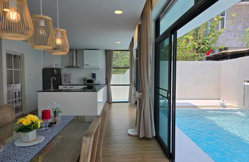 Pa Daet Villa | Modern private pool villa