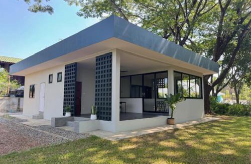 Sawang Daen Din Villa | Mon Tresor Garden มง เทร ซอ