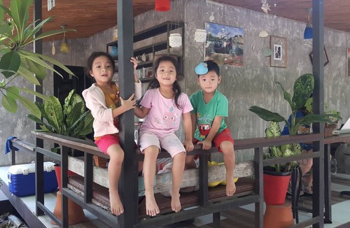 Lat Krabang House | Motel ∙ 8 guests