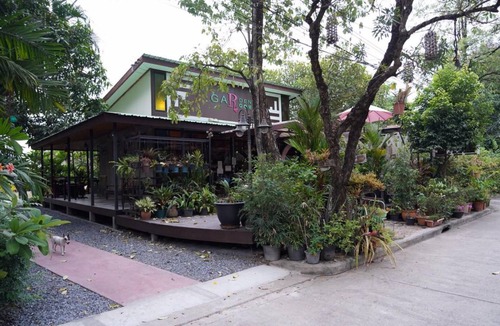 Lat Krabang House | Motel ∙ 8 guests