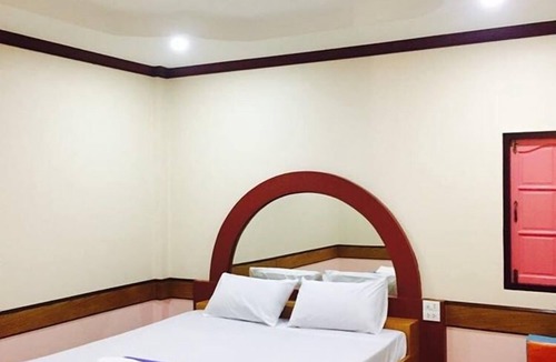 Kabin Buri Hotel | Nadeetawee Resort