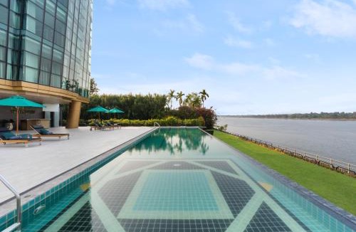 Nakhon Phanom Hotel | Naka-Raj Escape Hotel