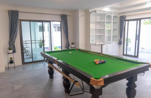 North Pattaya Villa | Naklua 5 BEDS KTV POOL VILLA 芭提雅五卧KTV 泳池别墅